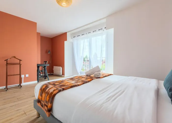 Apartman Bright 2-bedroom W Balcony And Parking *