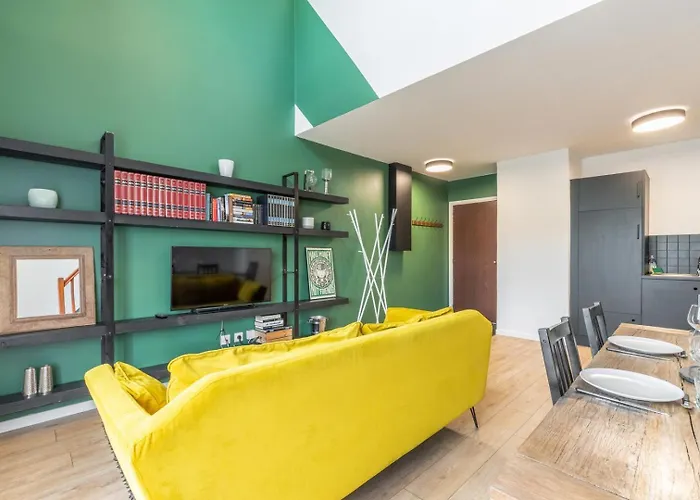 Apartman Bright 2-bedroom W Balcony And Parking Lambersart